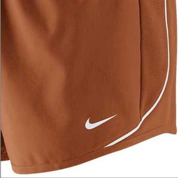 Nike Women's Texas Longhorns Dri-Fit 10K Shorts Burnt Orange Small X-Small - Picture 2 of 4